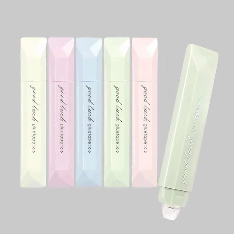 Rull med dobbeltsidig teip for scrapbooking